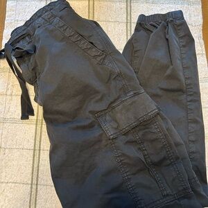 American Eagle Outfitters Black Cargo Jogger Pants